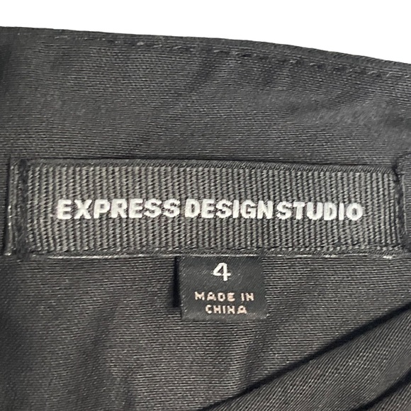Express black skirt size 4 - Picture 5 of 7